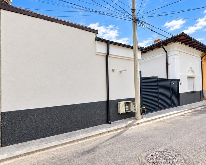 Casă cu 4 camere cu Teren 185 Mp în Ultracentral