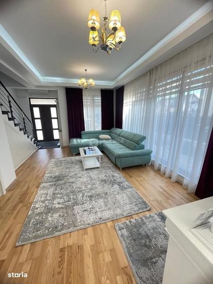 Casă cu 3 camere cu Teren 200 Mp în Bucium