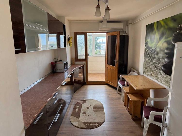 Apartament cu 2 camere decomandat în Ultracentral