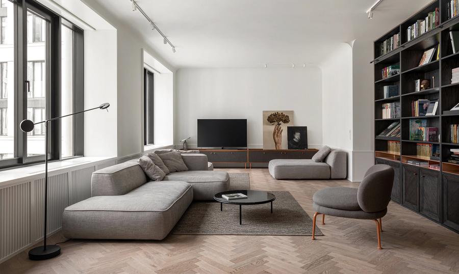 Apartament cu 4 camere în Eroii Revoluției