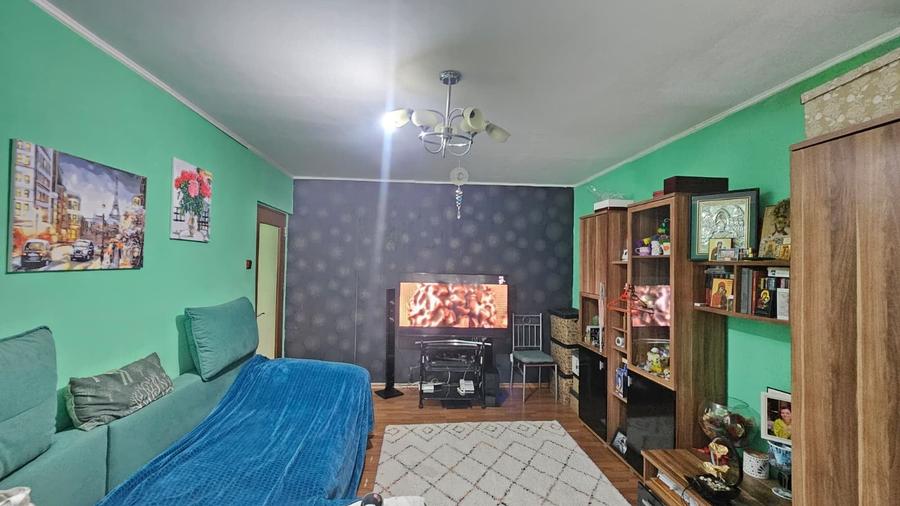 Apartament cu 2 camere decomandat în Siderurgiștilor