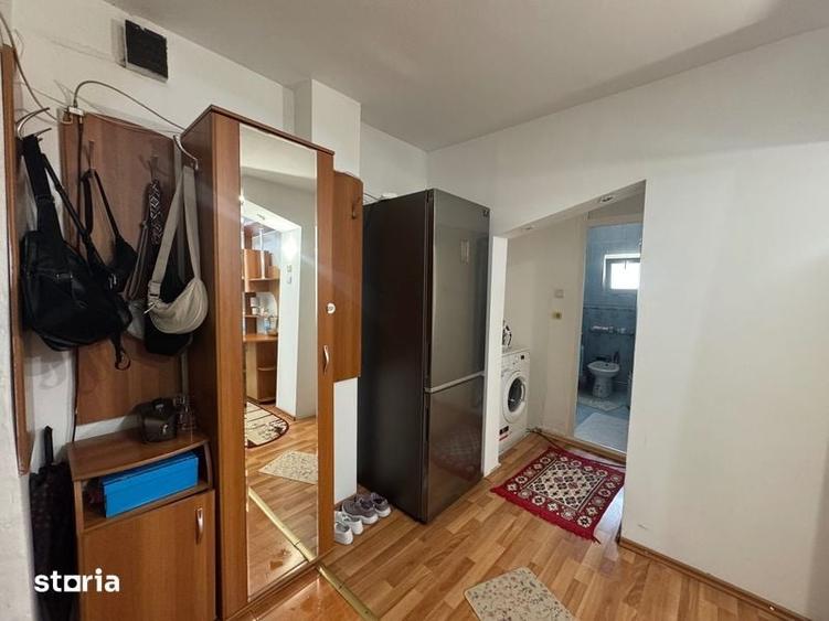 Vand apartament doua camere Targu Carbunesti - 1