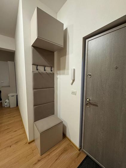 Apartament cu 2 camere semidecomandat în Giroc