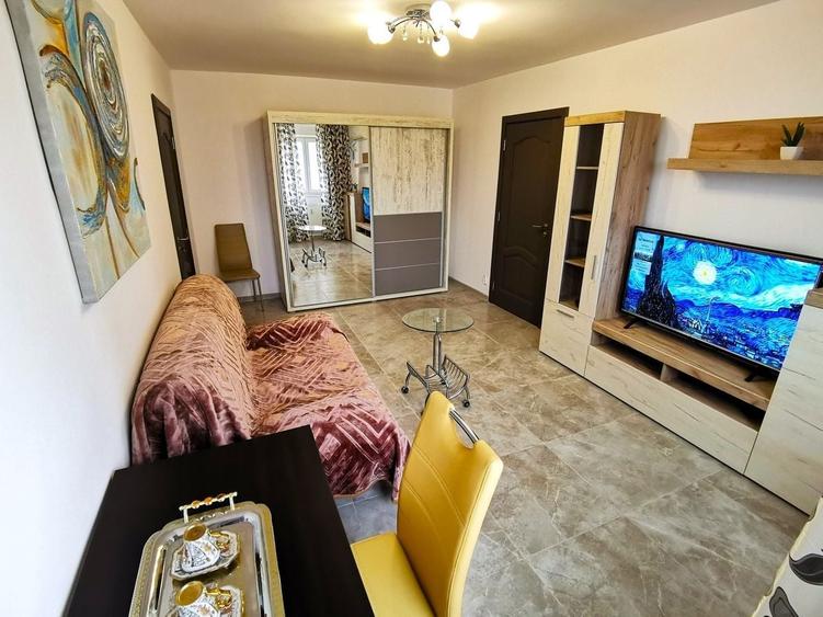 Apartament cu 2 camere semidecomandat, mobilat în Bucur Obor