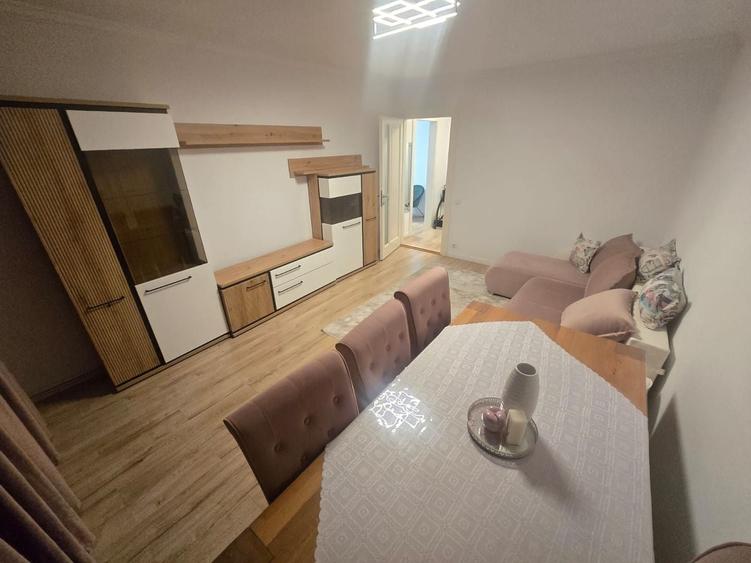 Apartament cu 2 camere decomandat în Mihai Viteazul