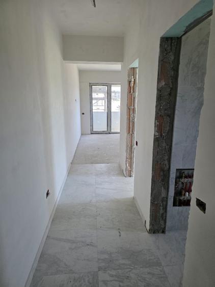 Garsonieră decomandată în Baza 3