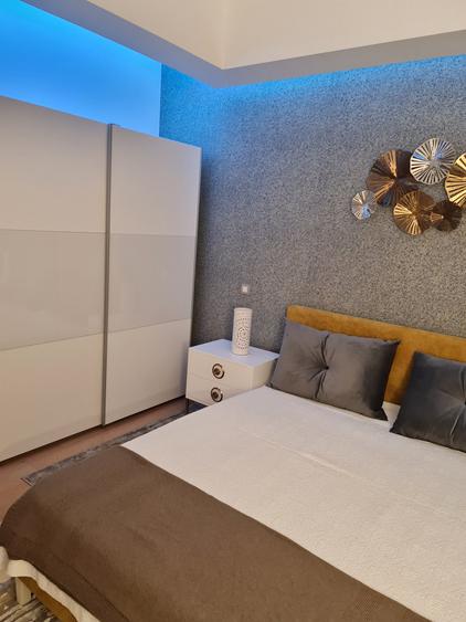 Apartament cu 2 camere decomandat, mobilat în Faleza Nord