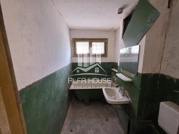 Apartament cu 2 camere semidecomandat în Govândari