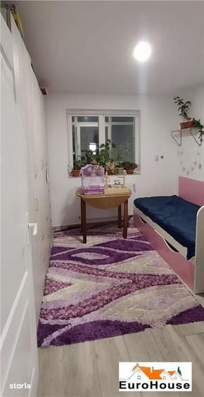 Apartament cu 4 camere decomandat în Ampoi 2