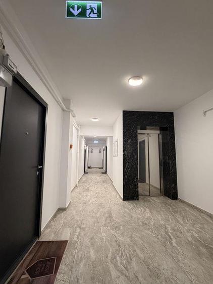 Garsonieră decomandată, mobilată în Aeroport