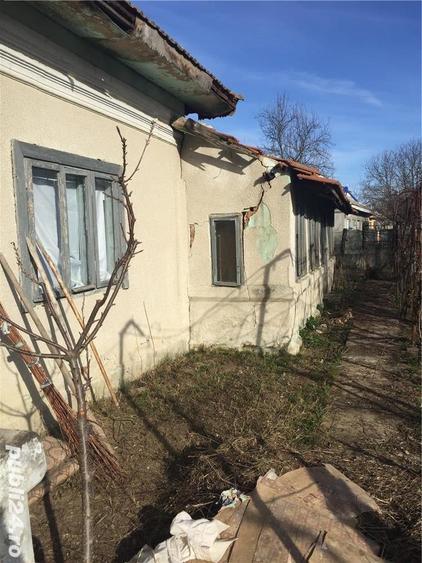Casă cu 3 camere cu Teren 1200 Mp în Bobu