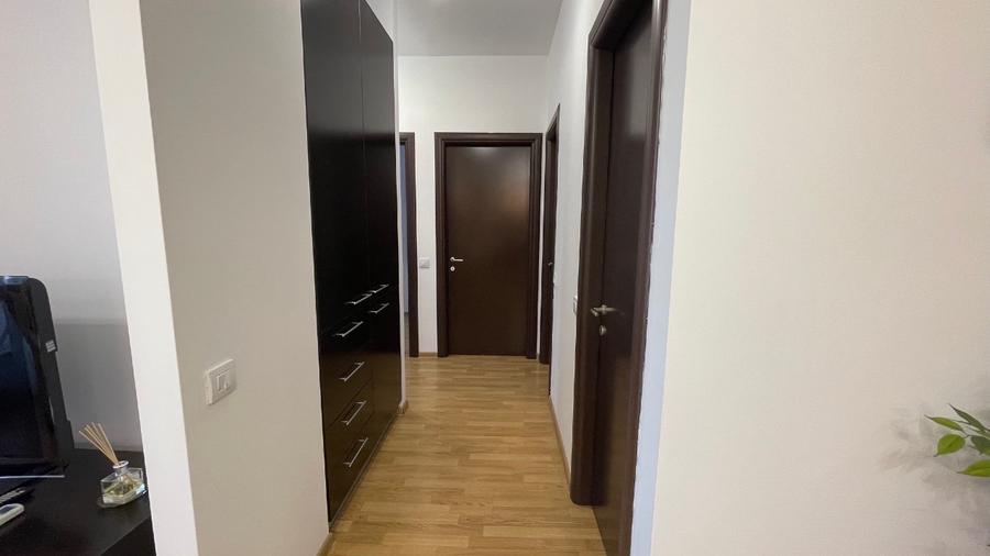 Apartament cu 4 camere decomandat, mobilat în Herăstrău