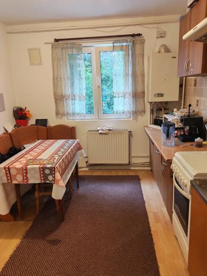 Inchiriez apaetament cu 2 camere - 5