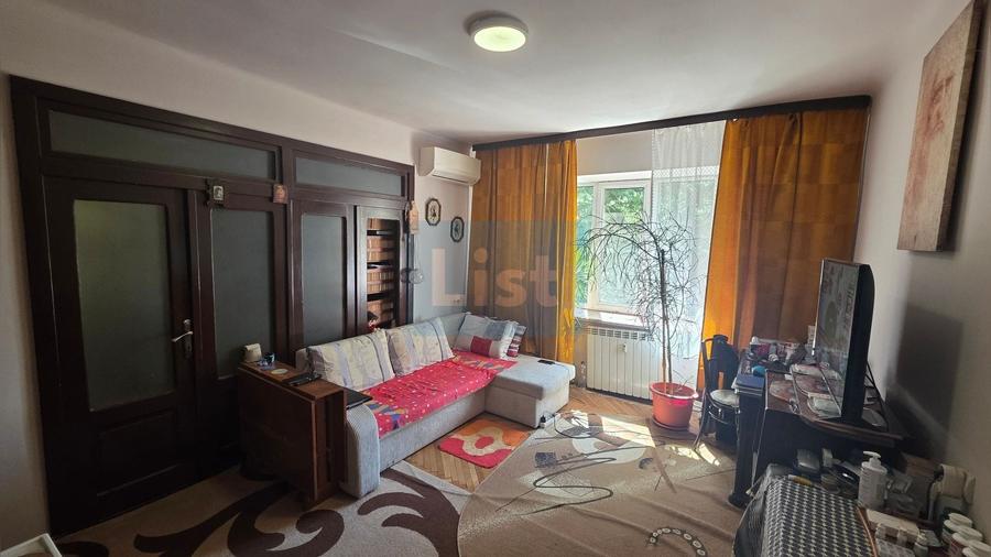 Apartament cu 2 camere semidecomandat în Ultracentral