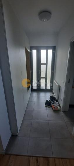 Casă individuală cu 4 camere cu Canalizare în Miroslava