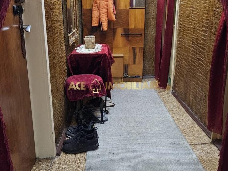 Apartament cu 2 camere semidecomandat, mobilat în Pantelimon