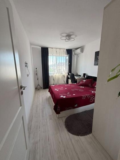 CASA INSIRUITA 4 CAMERE PARTER+ETAJ+POD - 3