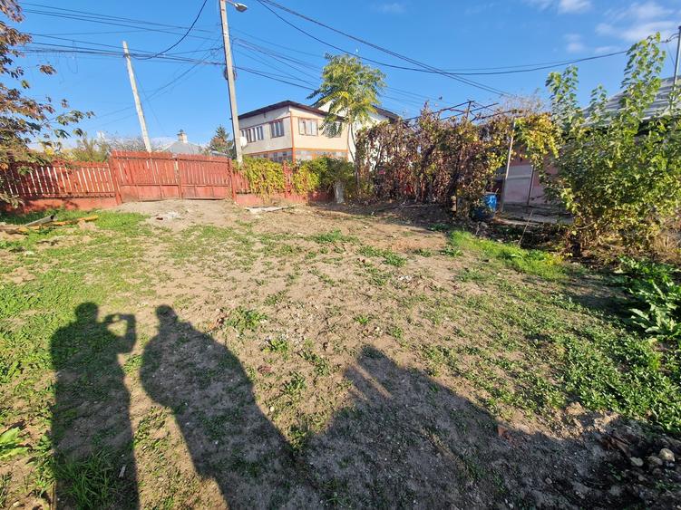 Teren Construcții intravilan de 1600 mp, în Pipera