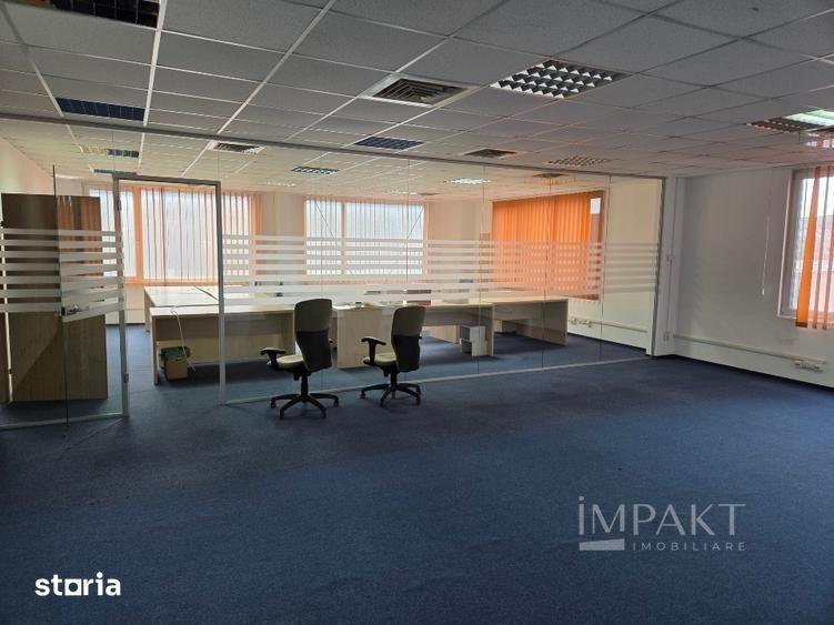 Spațiu comercial, de 650 mp, în Gruia