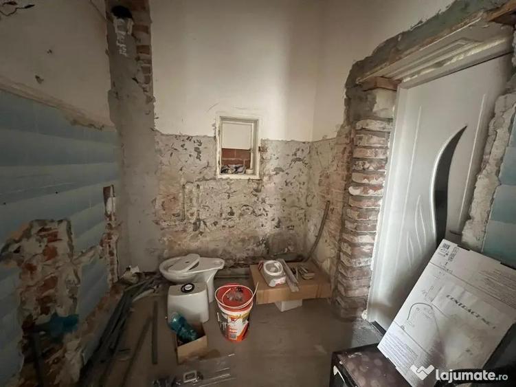 Casă cu 3 camere cu Teren 652 Mp în Pârneava