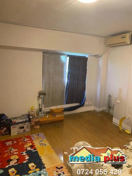 Garsonieră decomandată în Central