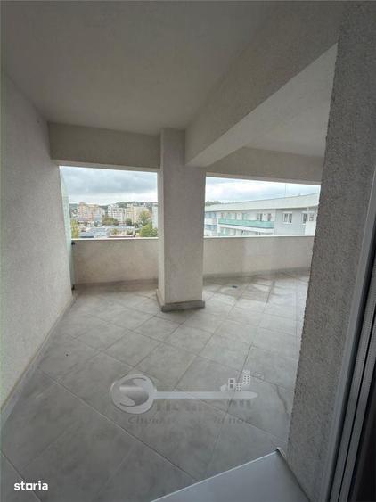 Apartament cu 3 camere în Sud