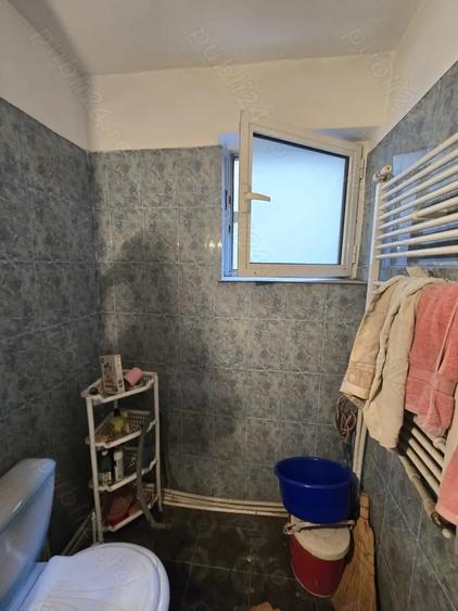 Apartament cu 2 camere decomandat, mobilat în Zahana