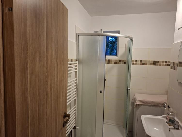 Apartament cu 2 camere semidecomandat în Gării