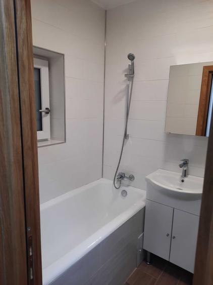 Apartament cu 2 camere decomandat în Magheru