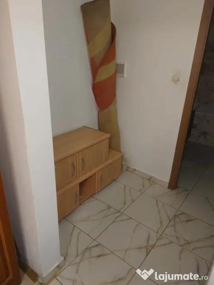Apartament cu 2 camere nedecomandat în Central