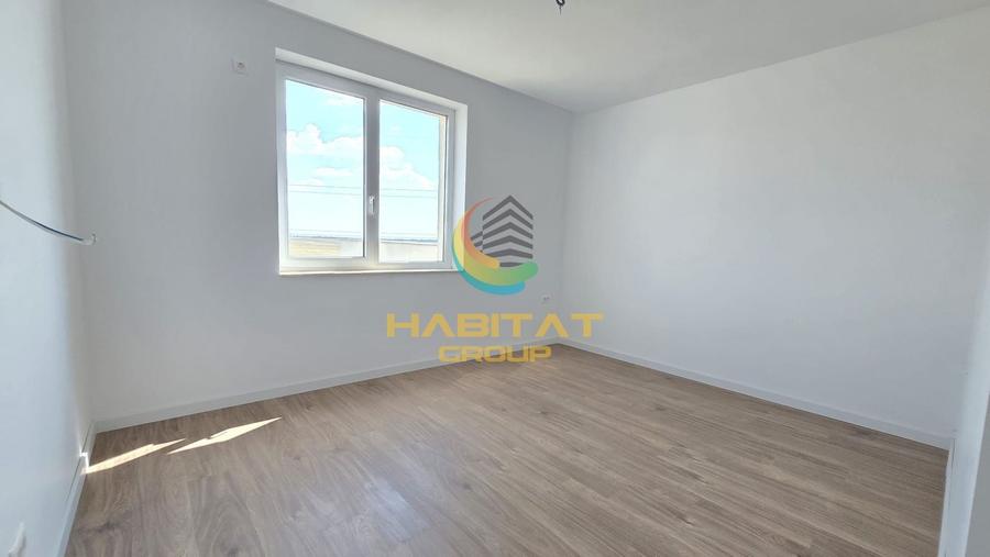 Penthouse cu 4 camere decomandat în Berceni