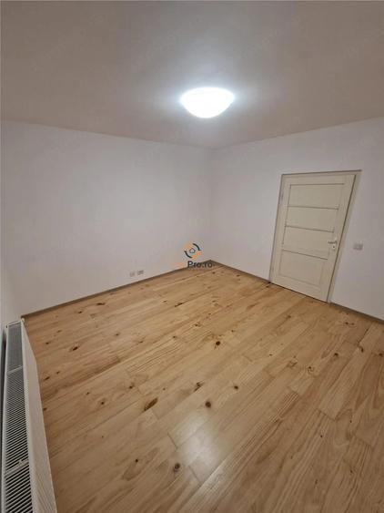 Casă cu 3 camere cu Teren 100 Mp în Moșnița Nouă