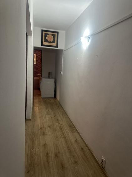 Apartament cu 2 camere decomandat în Cetate