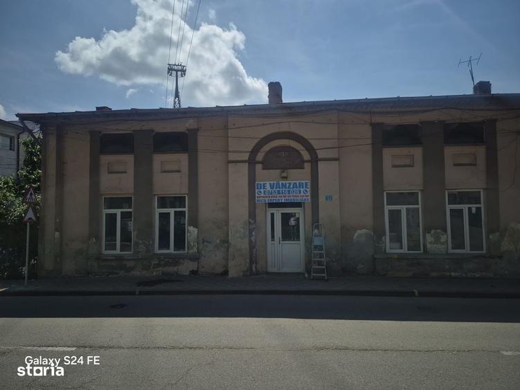 Casă cu 4 camere în Ștefan cel Mare
