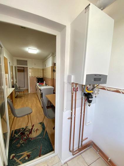 Apartament cu 3 camere decomandat în Dacia