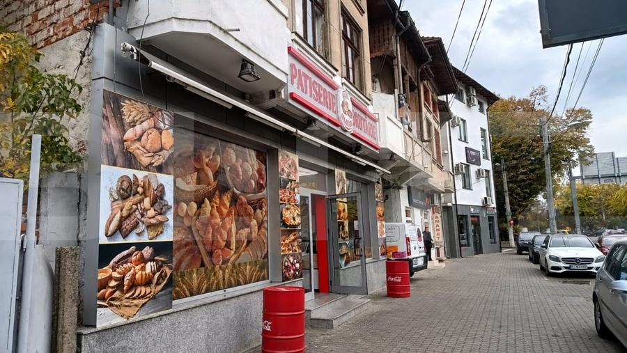 Casă individuală cu 5 camere cu Canalizare în Central