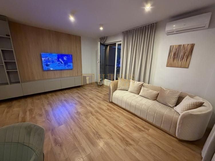 Apartament cu 2 camere decomandat, mobilat în Aradului