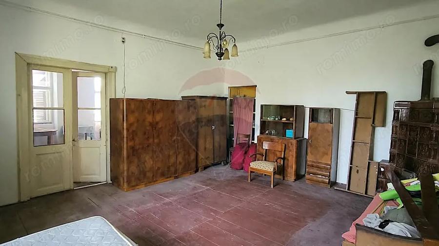 Casă cu 3 camere cu Teren 470 Mp în Dumbrăveni