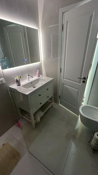 Garsonieră decomandată în Tur