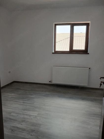 Casă cu Teren 120 Mp în Haliu