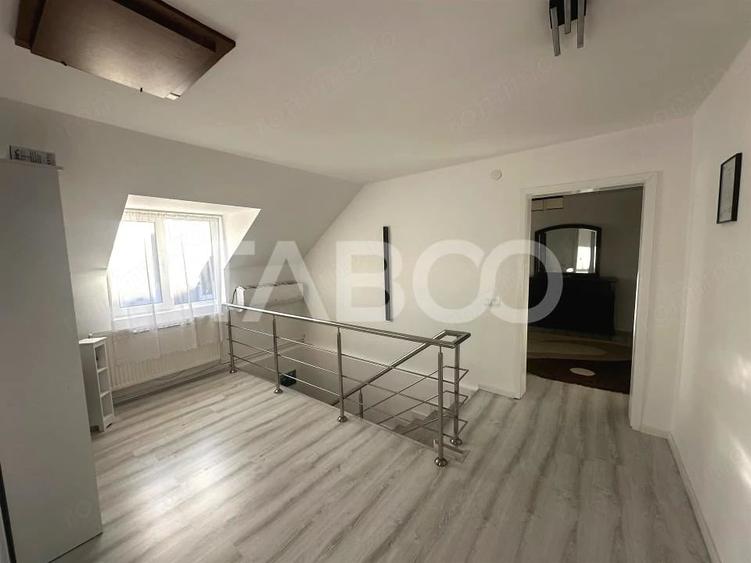 Casă cu 4 camere cu Teren 233 Mp în Central
