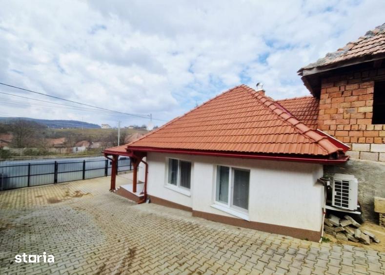 Casă cu 2 camere cu Teren 1000 Mp în Feleacu
