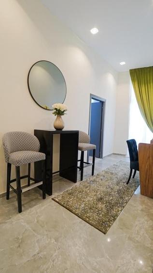 Apartament cu 3 camere decomandat în Ultracentral