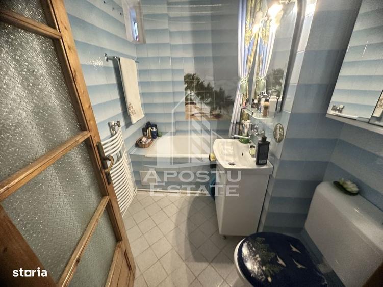 Apartament cu 3 camere în Spitalul Județean