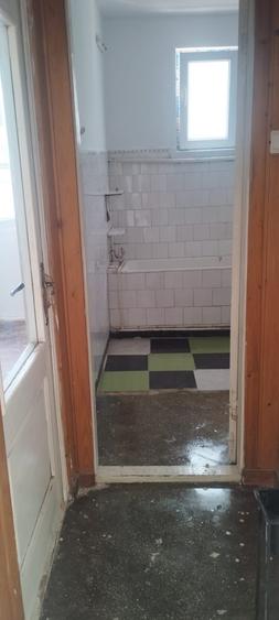 Apartament cu 2 camere semidecomandat în Ultracentral