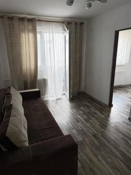 Apartament cu 2 camere decomandat în Vest