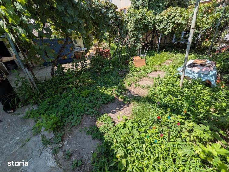 Casă cu 3 camere în Tractorul
