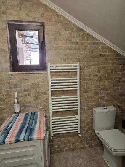 Apartament cu 2 camere semidecomandat, mobilat în Florești