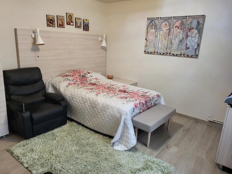 Casă cu 6 camere cu Teren 395 Mp în Turnișor