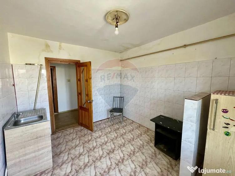 Apartament cu 3 camere de vanzare in zona Brailei - 17